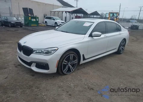 2019 BMW 750I xDrive z USA, uszkodzony, nr VIN WBA7F2C56KB239928
